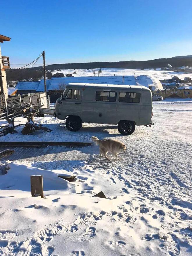 富联娱乐登录：痛心！7名中国游客沉入贝加尔湖溺亡，1月内发生2起，有游客前一天目击：到处都是冰裂...